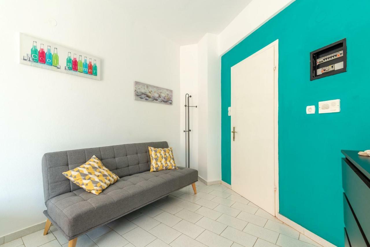 3Rd Floor Apartment Next To The Beachfront Iraklio Exterior foto